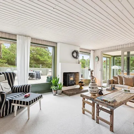 1140 Дом отдыха *